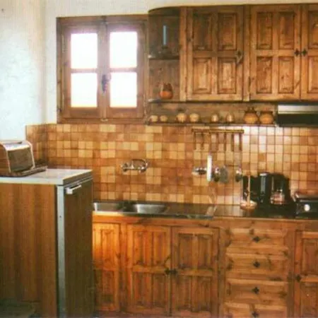 Charming 1-Bed Apartment In Kalamos * Argalasti